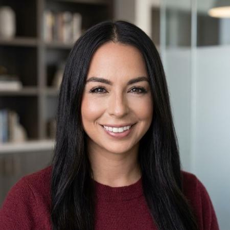 Profile photo of a State Farm Agent named: Danielle Biondo
