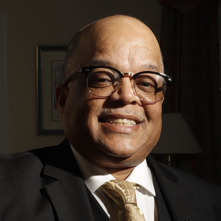 Profile photo of a State Farm Agent named: Nurney Mason