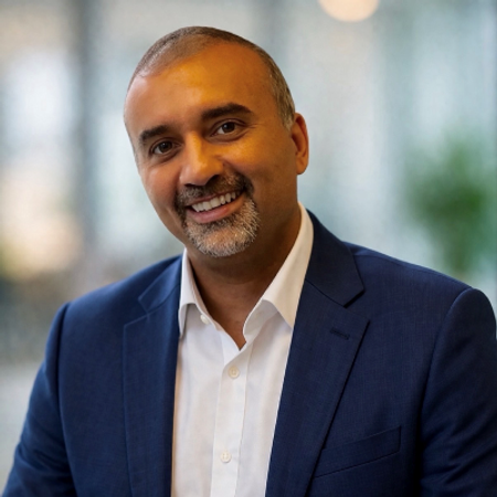 Profile photo of a State Farm Agent named: Vishant Hathi