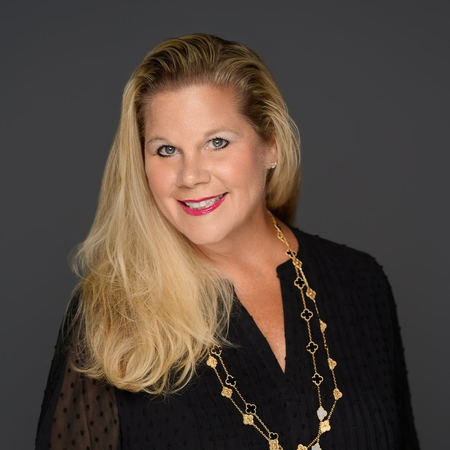 Profile photo of a State Farm Agent named: Cynthia L Gleeson-Cooney