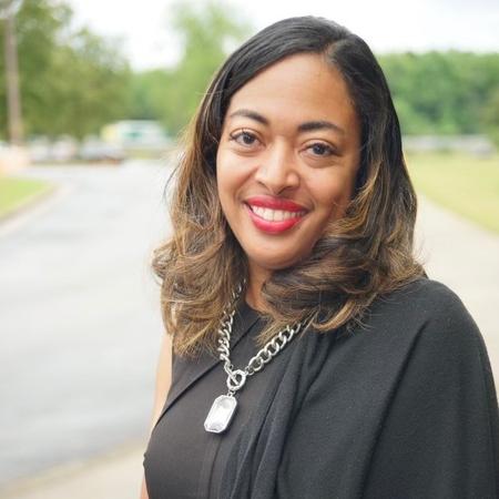 Profile photo of a State Farm Agent named: Shametria Dixon