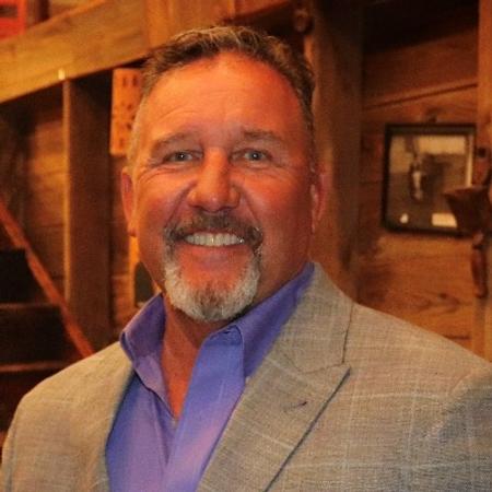 Profile photo of a State Farm Agent named: Tom Bassett