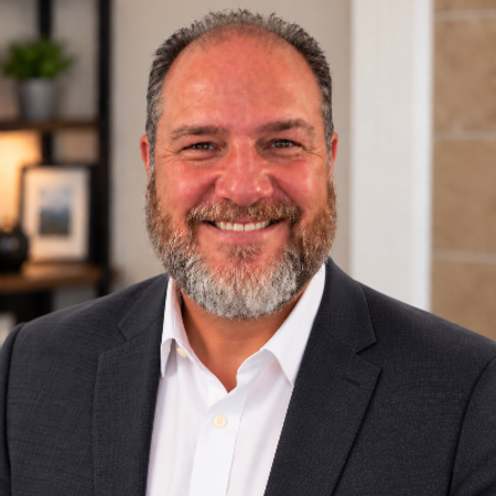 Profile photo of a State Farm Agent named: Tom Deedler