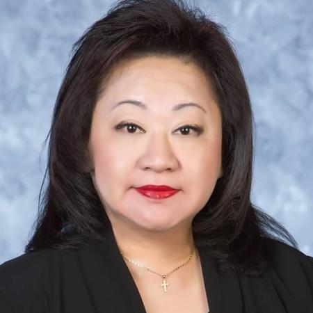 Profile photo of a State Farm Agent named: Lynn Wen