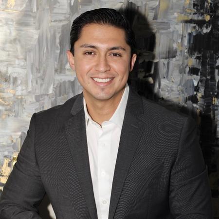 Profile photo of a State Farm Agent named: Luis Estrada