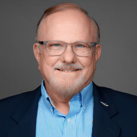 Profile photo of a State Farm Agent named: Mark Neal