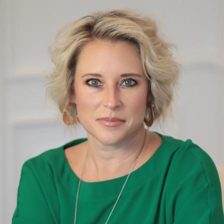 Profile photo of a State Farm Agent named: Carrie Welch