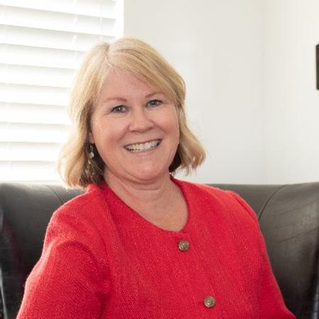 Profile photo of a State Farm Agent named: Joni Masche