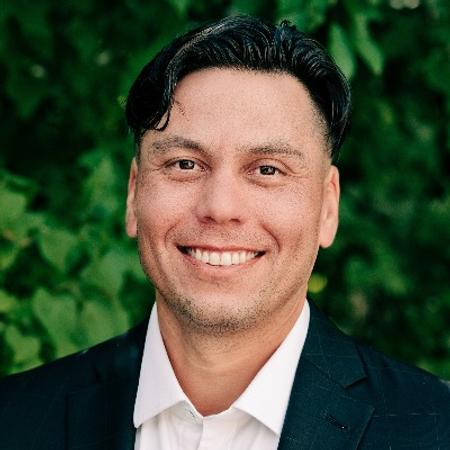 Profile photo of a State Farm Agent named: R T Shaw