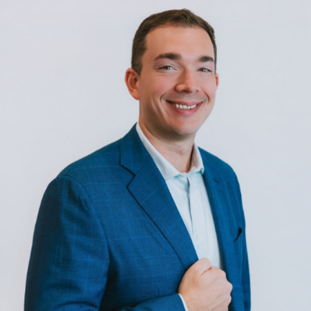 Profile photo of a State Farm Agent named: Jake Gray