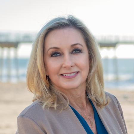 Profile photo of a State Farm Agent named: Donna Butler