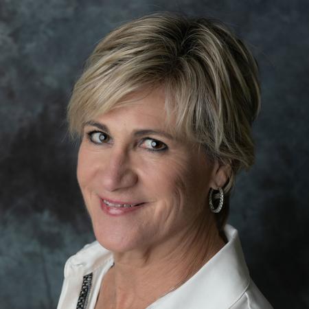 Profile photo of a State Farm Agent named: Kelly Hagar