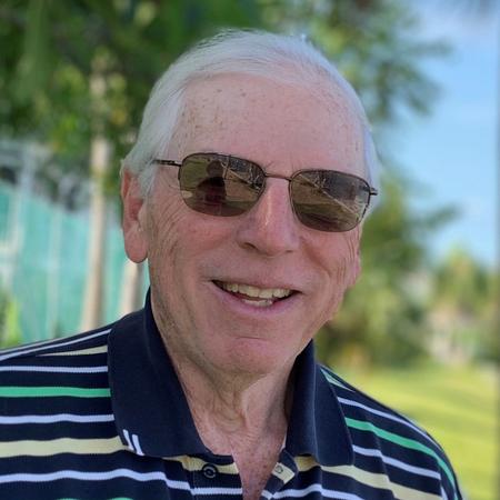 Profile photo of a State Farm Agent named: Jim Fox