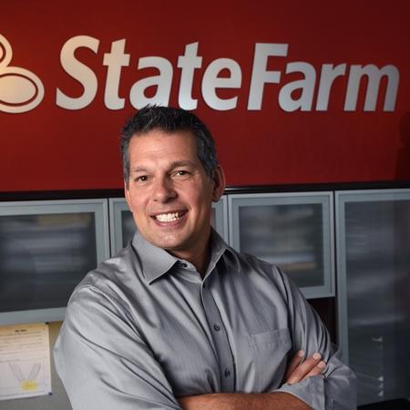 Profile photo of a State Farm Agent named: Aron Schuhrke