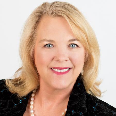 Profile photo of a State Farm Agent named: Linda Rowe
