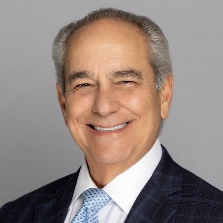Profile photo of a State Farm Agent named: Manny Miranda