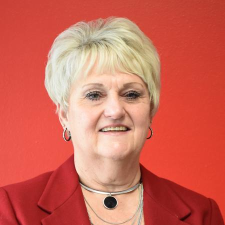 Profile photo of a State Farm Agent named: Rhonda Hope