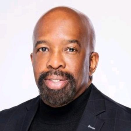 Profile photo of a State Farm Agent named: Amos Jefferies