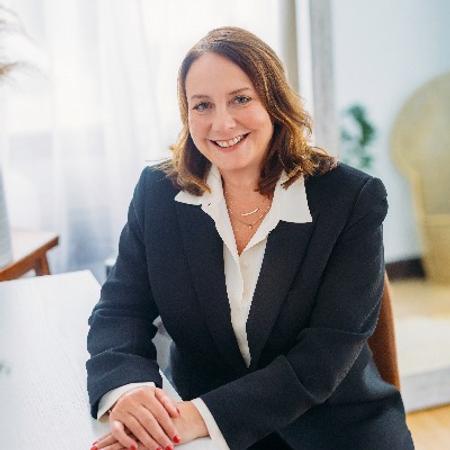 Profile photo of a State Farm Agent named: Christine Wagner