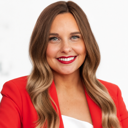 Profile photo of a State Farm Agent named: Hannah Nickell