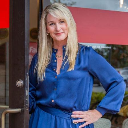 Profile photo of a State Farm Agent named: Angel Hall