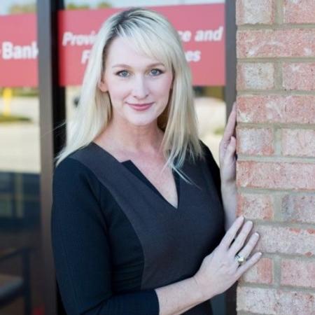 Profile photo of a State Farm Agent named: Angel Hall