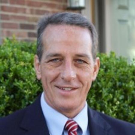 Profile photo of a State Farm Agent named: Mike Kenney