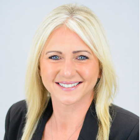 Profile photo of a State Farm Agent named: Lisa Dilts