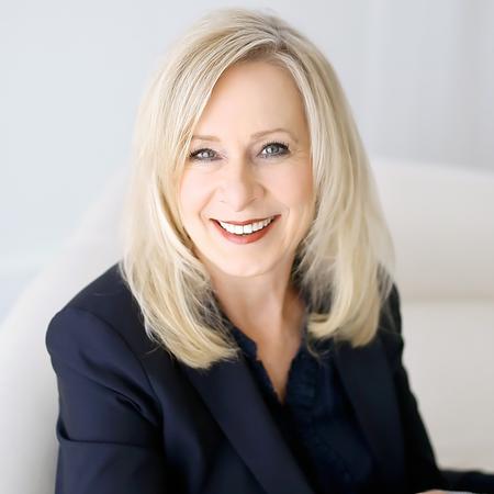 Profile photo of a State Farm Agent named: Diana Phelps