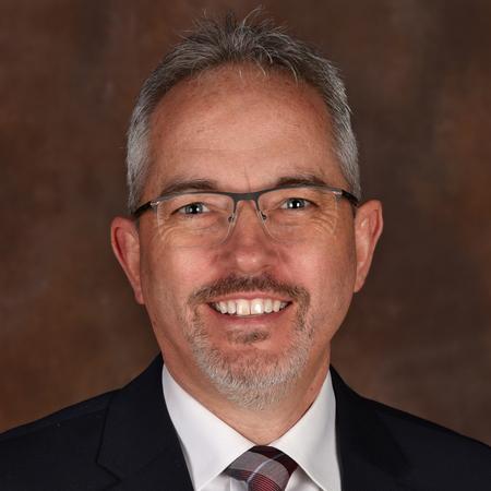 Profile photo of a State Farm Agent named: Dale Robert