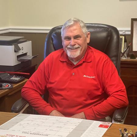 Profile photo of a State Farm Agent named: Jim Scarbrough