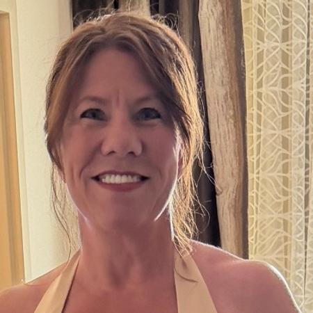 Profile photo of a State Farm Agent named: Renae Haug