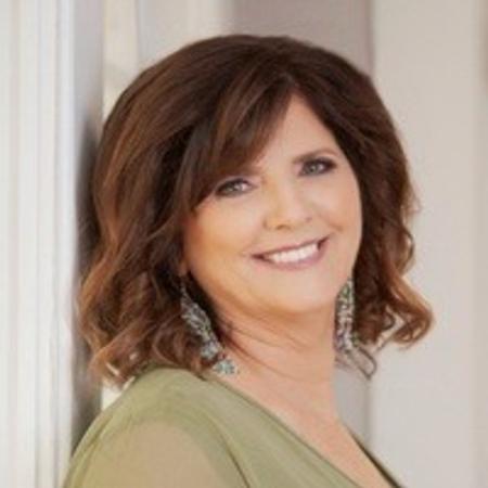 Profile photo of a State Farm Agent named: Jeannie Glover