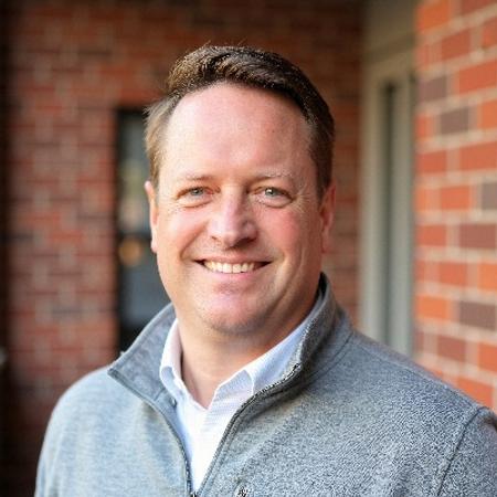 Profile photo of a State Farm Agent named: Jon Lakamp