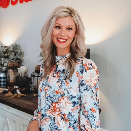 Profile photo of a State Farm Agent named: Laura Geddie