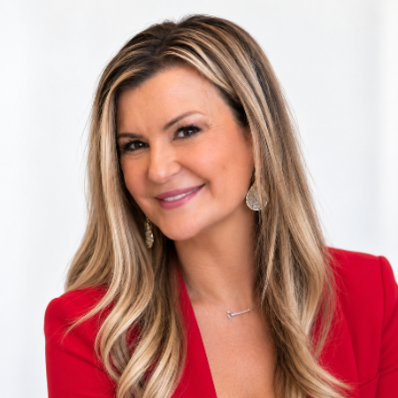 Profile photo of a State Farm Agent named: Merrie Connon