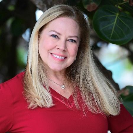 Profile photo of a State Farm Agent named: Sarah Cvetas-McLendon