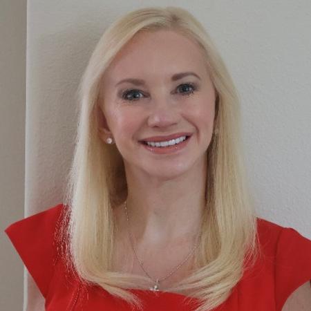 Profile photo of a State Farm Agent named: Lizette Cochran