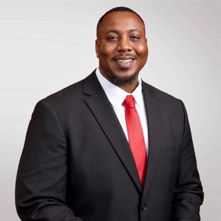 Profile photo of a State Farm Agent named: Adam Baker