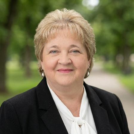 Profile photo of a State Farm Agent named: Tammy Gladstone