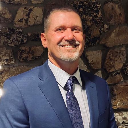 Profile photo of a State Farm Agent named: Kevin Neal