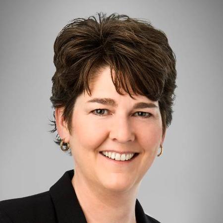 Profile photo of a State Farm Agent named: Lisa J Hammond