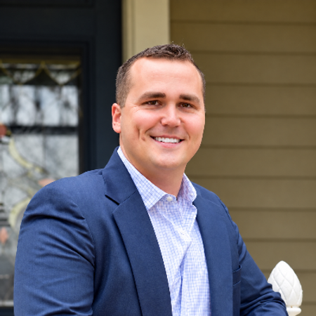 Profile photo of a State Farm Agent named: Logan Beasley