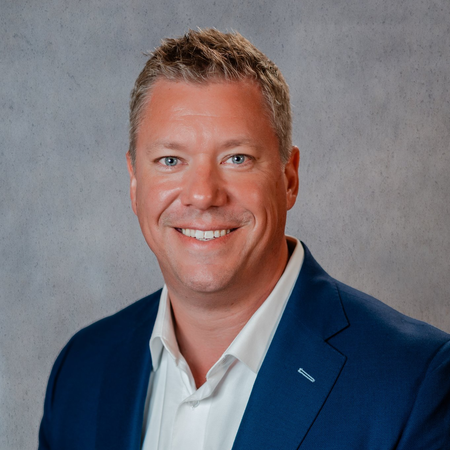 Profile photo of a State Farm Agent named: Robert Garner