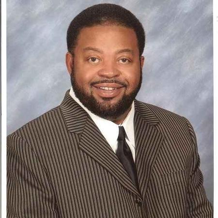 Profile photo of a State Farm Agent named: Vince Davis