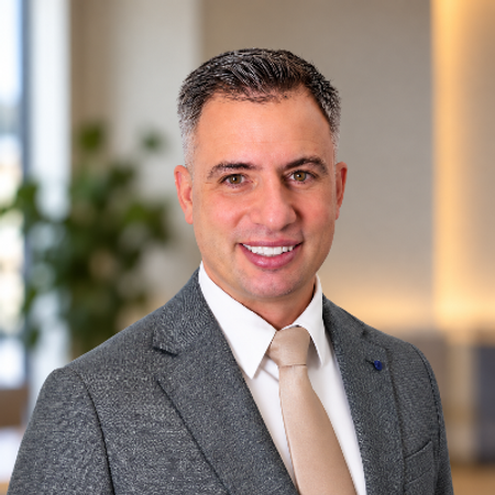 Profile photo of a State Farm Agent named: Ryan Walker