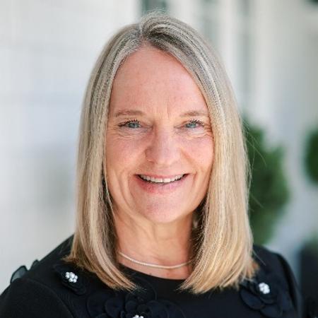 Profile photo of a State Farm Agent named: Heidi Pollock