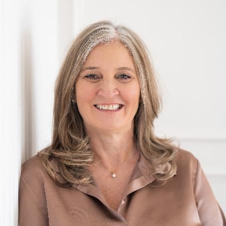 Profile photo of a State Farm Agent named: Teresa Mader