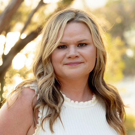 Profile photo of a State Farm Agent named: Shannon Johnson
