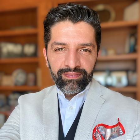 Profile photo of a State Farm Agent named: Mustafa Rasuli